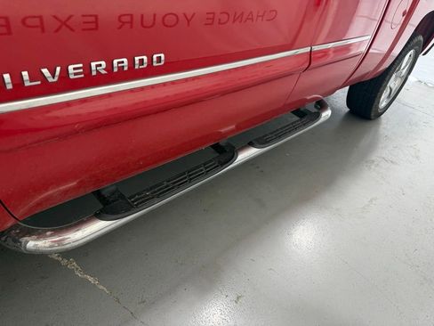 Used 2011 Chevrolet Silverado 1500 LT w/ Regional Value Package RWD image 5