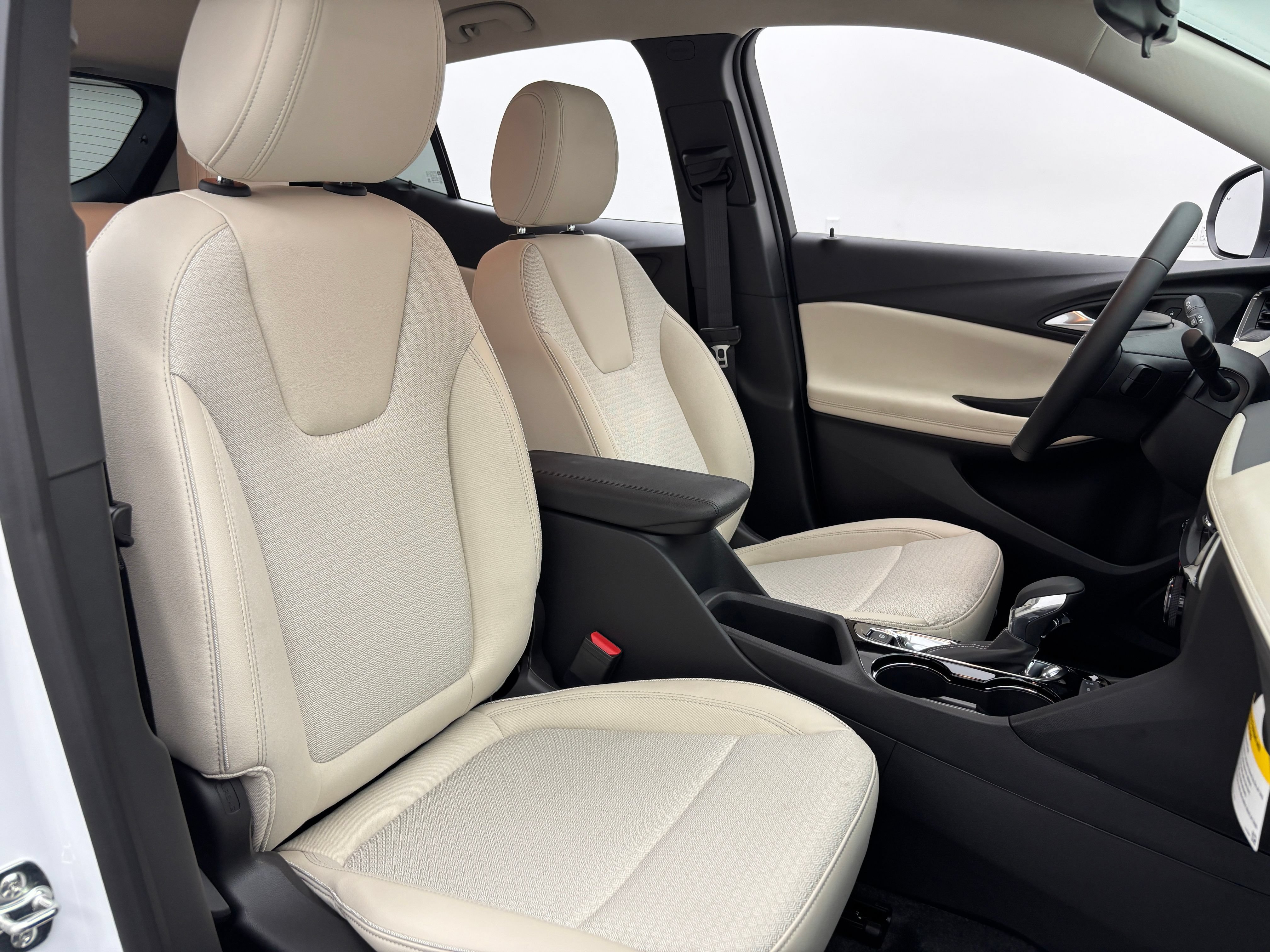 New 2026 Buick Encore GX Preferred w/ Advanced Technology Package AWD/4WD image 31