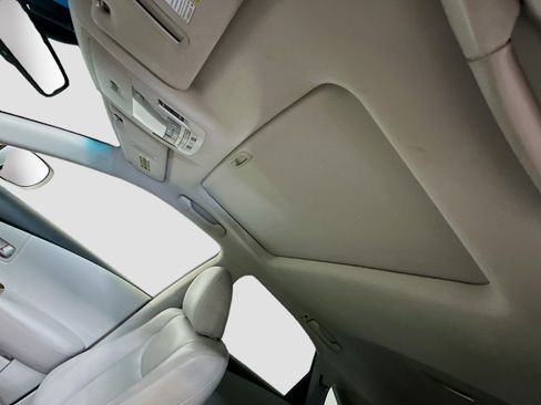 Used 2011 Lexus RX 350 AWD w/ Premium Pkg image 27