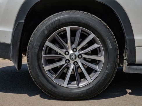 Used 2018 Toyota Highlander XLE image 58