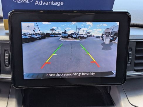 Certified 2023 Ford Explorer XLT w/ Equipment Group 202A RWD image 29
