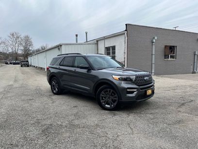Certified 2022 Ford Explorer XLT w/ Equipment Group 202A