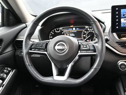 Used 2023 Nissan Altima 2.5 SL AWD/4WD image 15