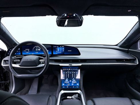 Used 2023 Lucid Air Touring AWD/4WD image 27