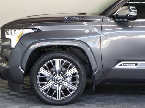 Used 2024 Toyota Sequoia Capstone AWD/4WD image 51