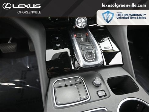 Used 2023 Acura MDX SH-AWD w/ Technology Package image 14