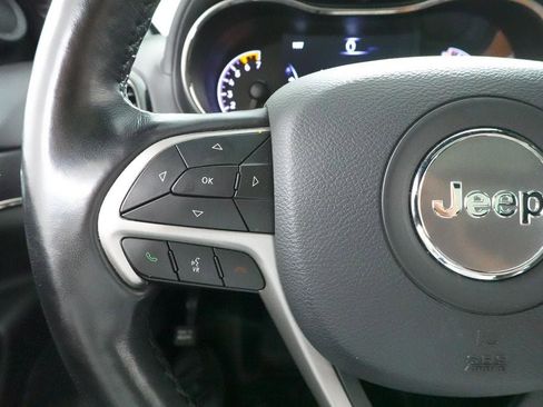 Used 2020 Jeep Grand Cherokee High Altitude AWD/4WD image 14
