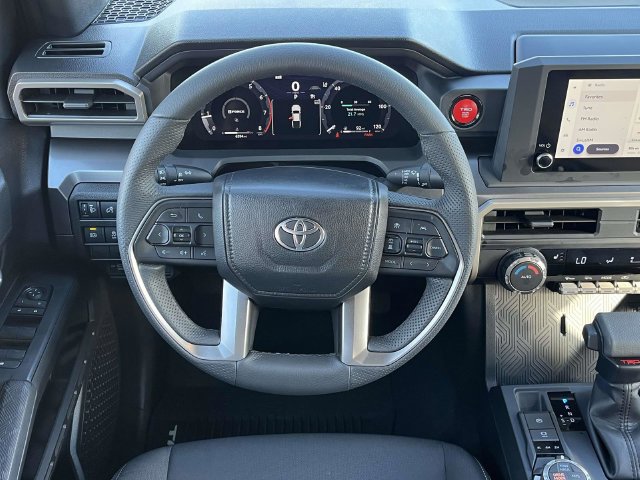 Used 2025 Toyota Tacoma TRD Off-Road AWD/4WD image 17