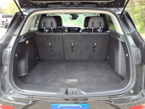 Used 2024 Buick Encore GX Sport Touring FWD image 8