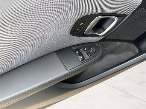 Used 2018 BMW i3 w/ Range Extender image 13