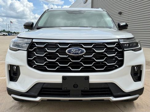 New 2026 Ford Explorer Platinum AWD/4WD image 4