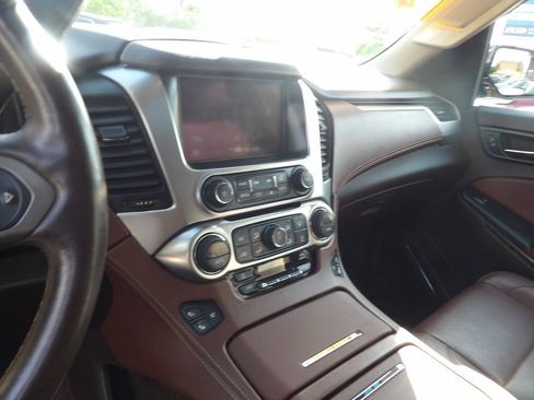 Used 2015 Chevrolet Tahoe LTZ AWD/4WD image 7