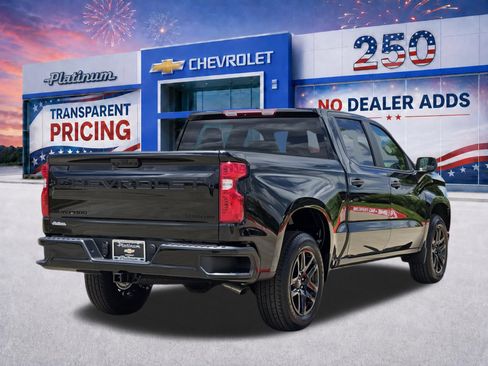 New 2026 Chevrolet Silverado 1500 Custom w/ LPO, Dark Essentials Package RWD image 5