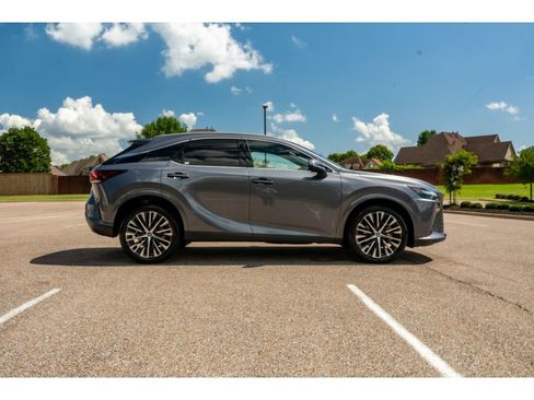 Used 2023 Lexus RX 350 Premium Plus w/ Accessory Package (Z1) AWD/4WD image 4