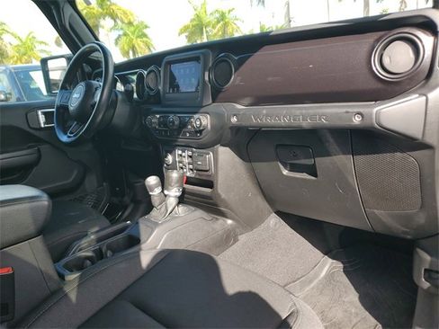 Used 2020 Jeep Wrangler Unlimited Sport image 5