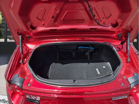 New 2026 MAZDA MX-5 Miata Club w/ Interior Package RWD image 16