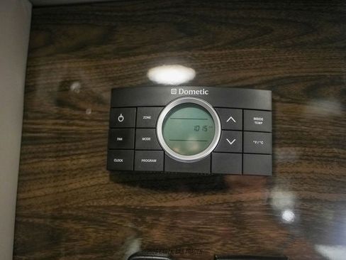 Used 2017 Mercedes-Benz Sprinter 3500 image 77