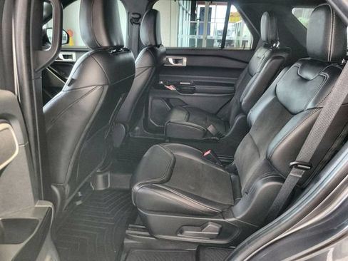 Used 2022 Ford Explorer ST AWD/4WD image 22