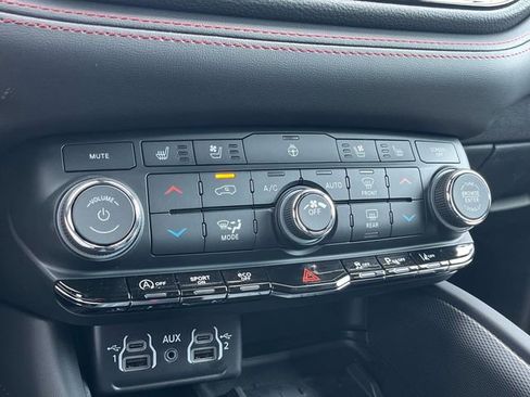 New 2026 Dodge Durango GT image 18