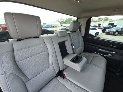Used 2024 Toyota Tundra SR5 w/ SR5 Premium Package AWD/4WD image 17