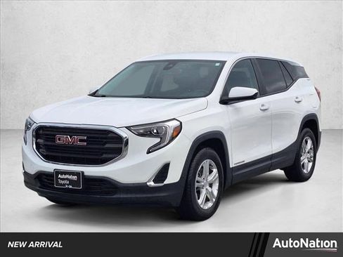 Used 2021 GMC Terrain SLE image 1