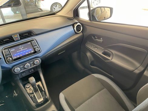 Used 2025 Nissan Versa SV image 33