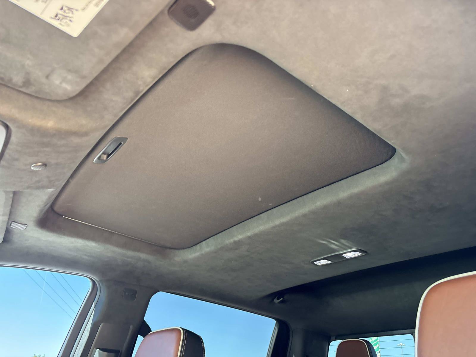 Used 2024 GMC Sierra 2500 Denali Ultimate AWD/4WD image 18