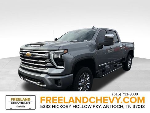 Used 2024 Chevrolet Silverado 2500 High Country w/ High Country Premium Package image 7