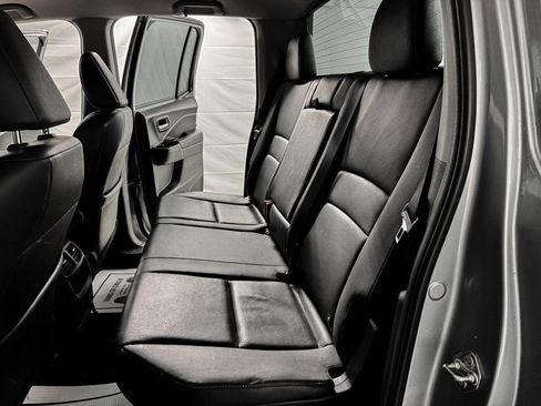 Used 2018 Honda Ridgeline RTL-T image 8