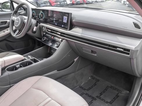 Certified 2024 Hyundai Sonata SEL FWD image 34