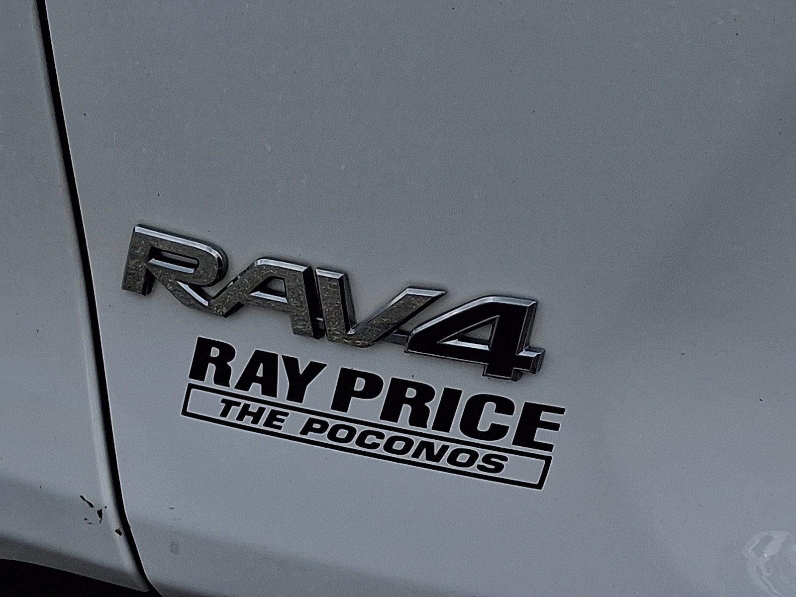 Used 2021 Toyota RAV4 XLE AWD/4WD image 31