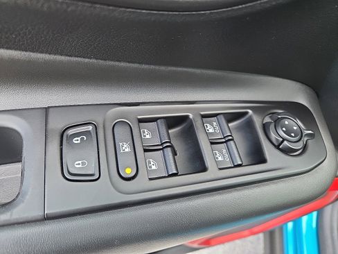 Used 2020 Jeep Renegade Trailhawk w/ Premium Leather Group image 15