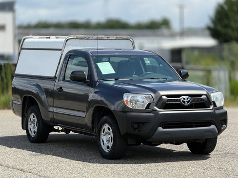 Used 2012 Toyota Tacoma 2WD Regular Cab image 1