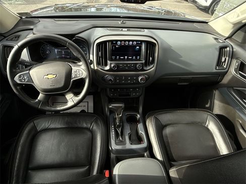 Used 2018 Chevrolet Colorado Z71 w/ LPO, Premium Interior Package image 22