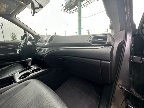 Used 2019 Honda Ridgeline RTL image 17
