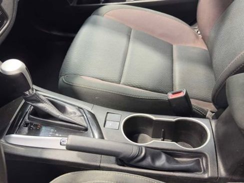 Used 2018 Toyota Corolla LE image 22