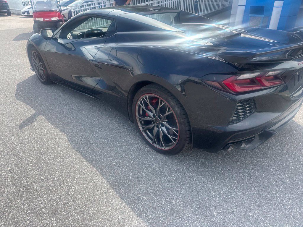 Used 2025 Chevrolet Corvette Stingray Preferred Conv w/ Z51 Performance Package RWD image 7