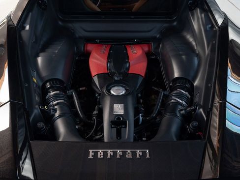 Used 2021 Ferrari F8 Tributo Tributo Coupe 2D image 28