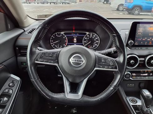 Used 2020 Nissan Sentra SR w/ Premium Package image 17