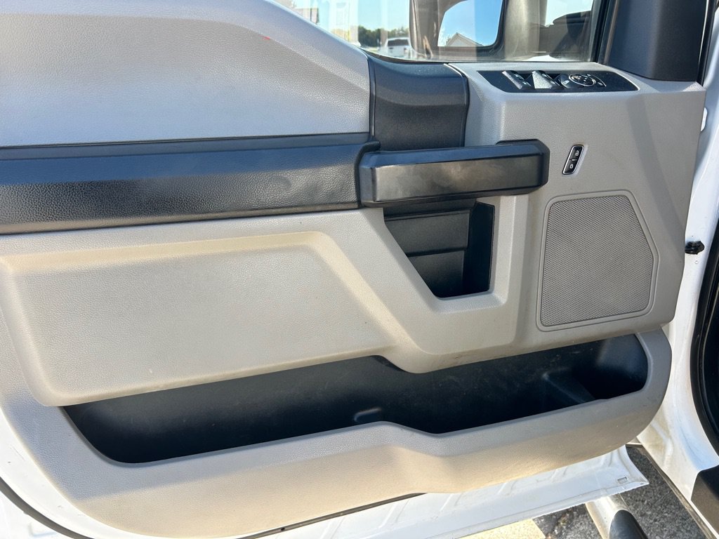 Used 2019 Ford F250 XL w/ Power Equipment Group AWD/4WD image 10