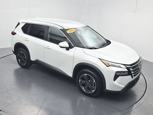 Used 2024 Nissan Rogue SV FWD image 58