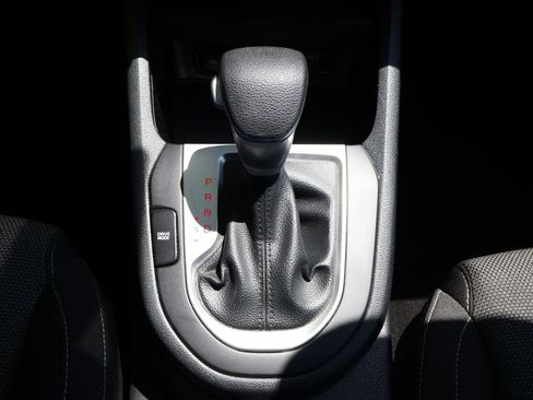 Used 2024 Kia Forte LXS FWD image 18