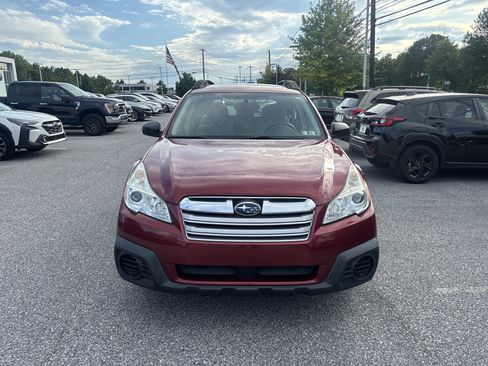 Used 2013 Subaru Outback 2.5i AWD/4WD image 19