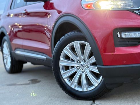 Used 2020 Ford Explorer Limited image 7