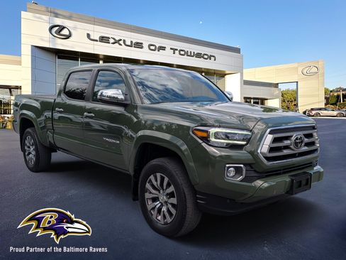 Used 2021 Toyota Tacoma Limited AWD/4WD image 1
