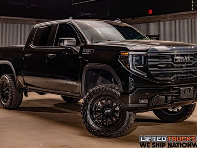 Used 2022 GMC Sierra 1500 AT4 w/ AT4 Premium Package