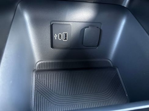 New 2026 Ford Explorer ST w/ Sun And Sound Package image 33