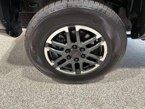 Certified 2026 Toyota Tacoma TRD Sport AWD/4WD image 20