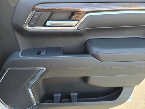 Used 2022 Chevrolet Silverado 1500 LT Trail Boss image 15