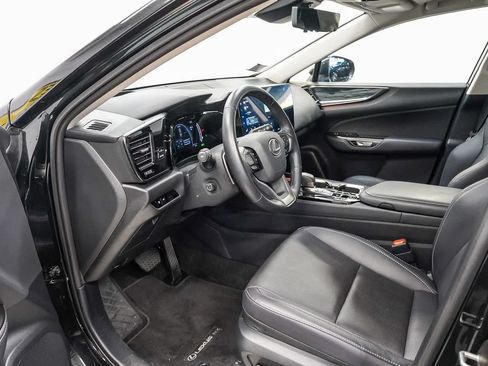 Used 2025 Lexus NX 350h AWD w/ Accessory Package (2T) image 18